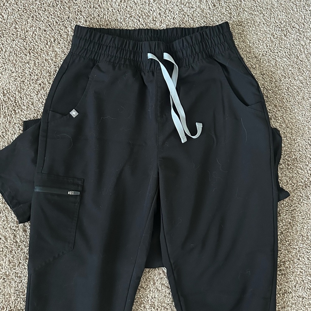 Figs jogger set